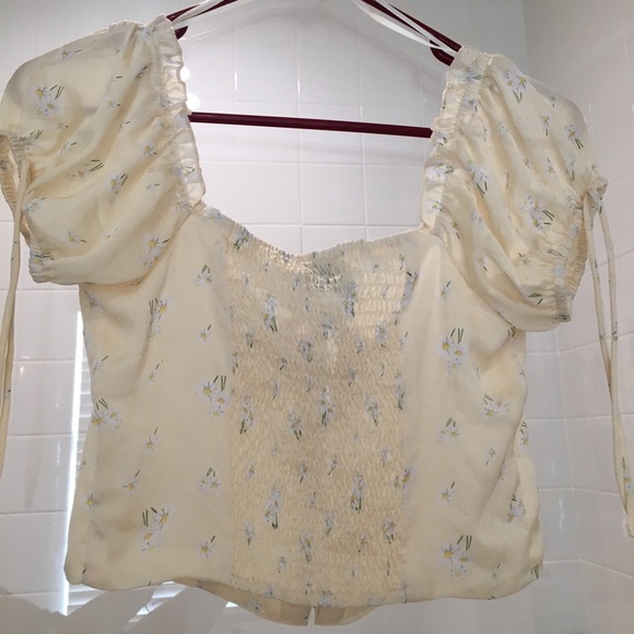 Princess Polly ALLYSON TOP YELLOW - Picture 11 of 15